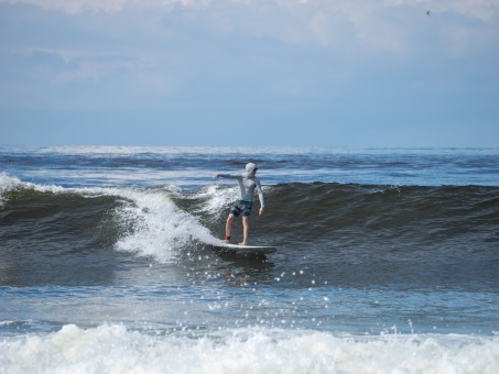 20240912-Surfing-North-Jetty