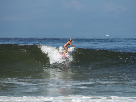 20240912-Surfing-North-Jetty