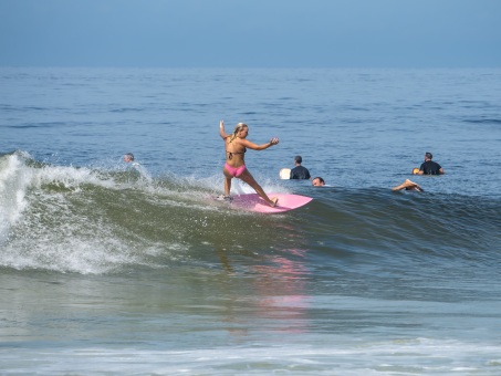 20240912-Surfing-North-Jetty