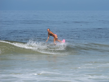 20240912-Surfing-North-Jetty