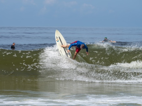 20240912-Surfing-North-Jetty