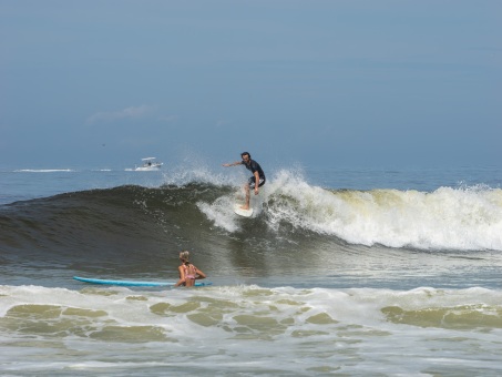 20240912-Surfing-North-Jetty