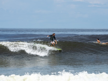 20240912-Surfing-North-Jetty