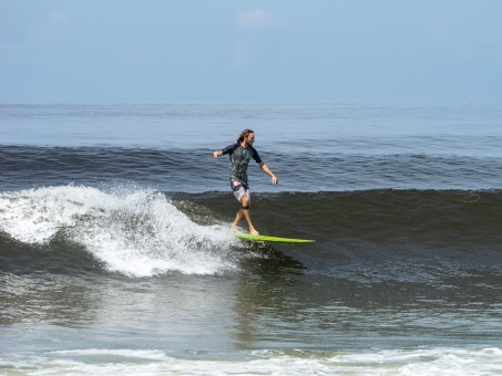 20240912-Surfing-North-Jetty