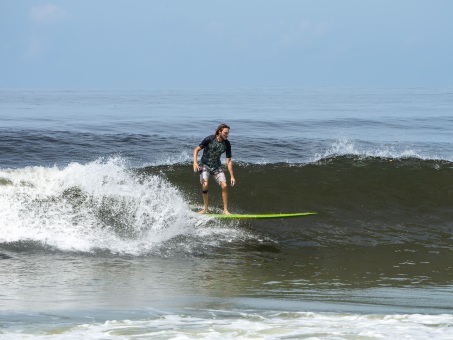 20240912-Surfing-North-Jetty