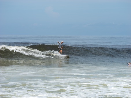 20240912-Surfing-North-Jetty