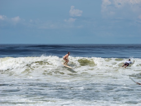 20240912-Surfing-North-Jetty