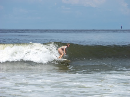 20240912-Surfing-North-Jetty