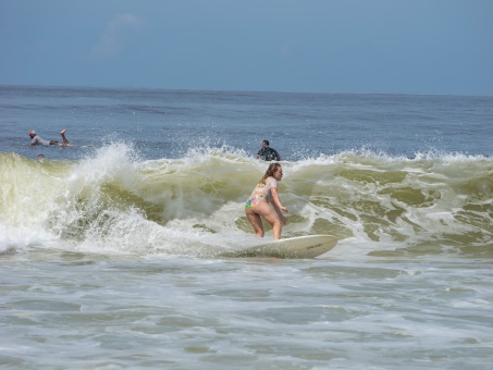 20240912-Surfing-North-Jetty