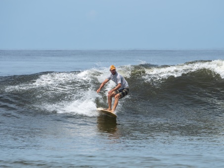 20240912-Surfing-North-Jetty