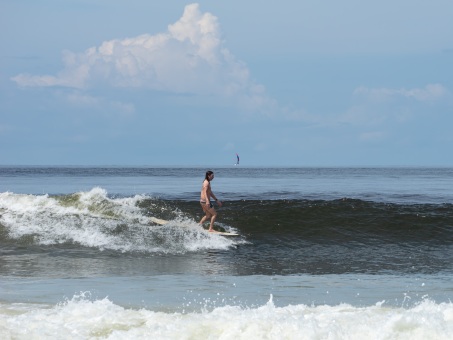 20240912-Surfing-North-Jetty