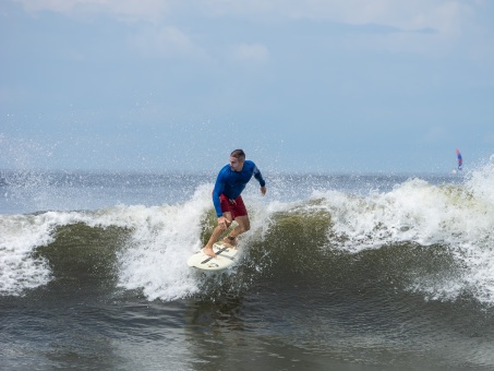 20240912-Surfing-North-Jetty