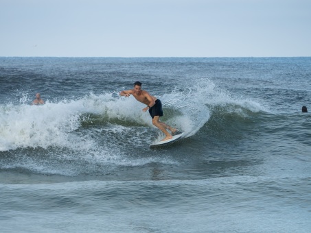 20240912-Surfing-North-Jetty