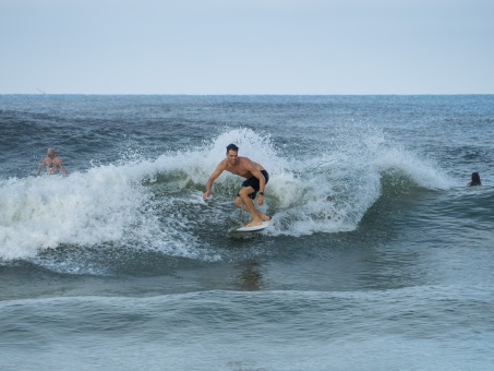 20240912-Surfing-North-Jetty