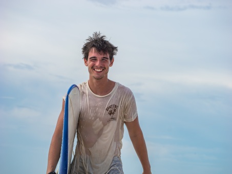 20240912-Surfing-North-Jetty