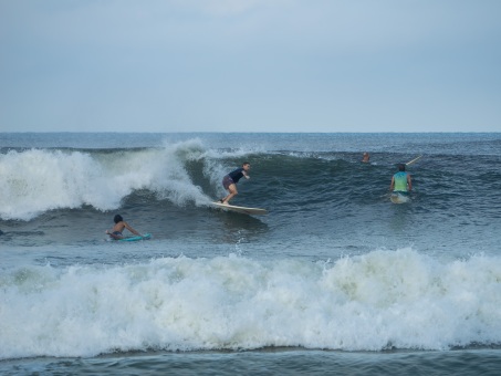 20240912-Surfing-North-Jetty