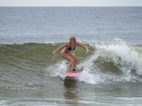 20240912-Surfing-North-Jetty