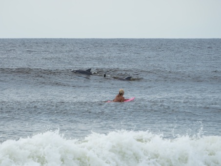 20240912-Surfing-North-Jetty