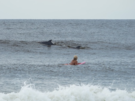 20240912-Surfing-North-Jetty