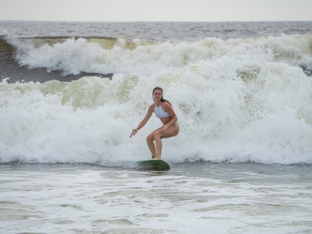 20240912-Surfing-North-Jetty