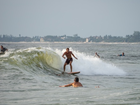 20240912-Surfing-North-Jetty