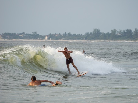 20240912-Surfing-North-Jetty