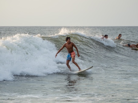 20240912-Surfing-North-Jetty