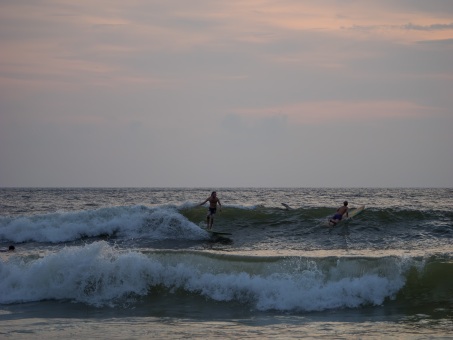 20240912-Surfing-North-Jetty