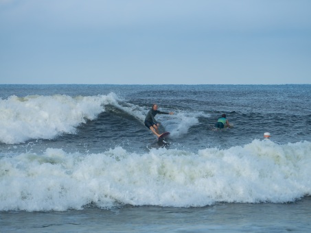 20240912-Surfing-North-Jetty