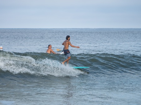 20240912-Surfing-North-Jetty