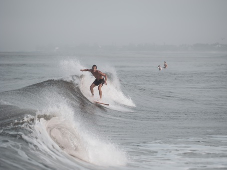 20240912-Surfing-North-Jetty